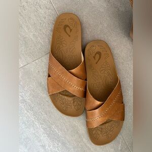 Kīpe‘a ‘Olu size 8 excellent condition